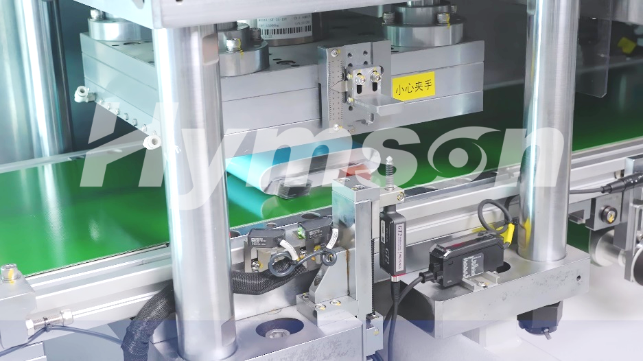 鼎点平台方形高速卷绕机，打造高效卷绕新标杆